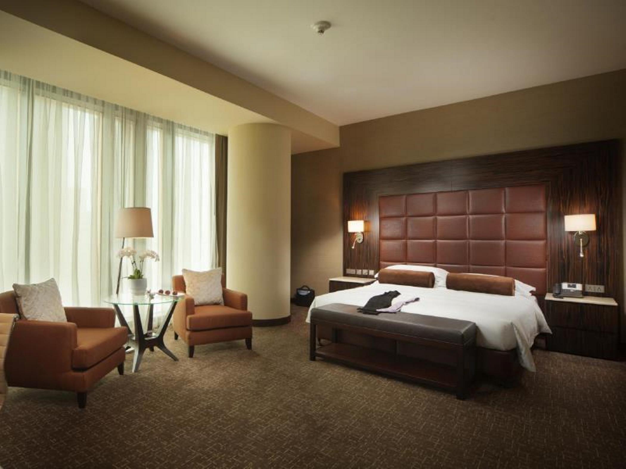 होटल Centre Rotana 5*