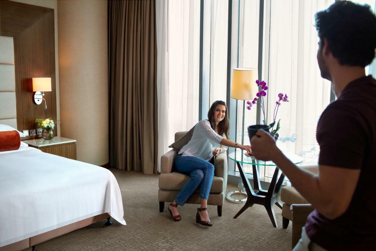 Centre Rotana Hotel 5*